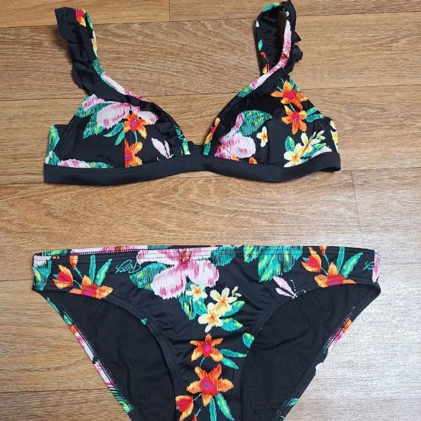 [BUNJANG] Roxy Floral Pattern Bikini Set - Size M / (새상품) 록시 비키니 세트 M