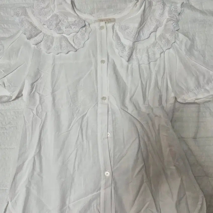 [BUNJANG] Plastic Island Double Lace Collar Short Sleeve Blouse - White / 플라스틱아일랜드 새상품 이중레이스 칼라 반팔 블라우스 화이트