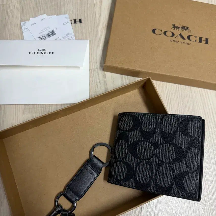 [BUNJANG] Coach Bifold Wallet / 코치 반지갑