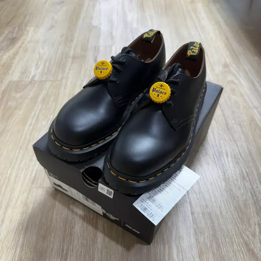 [BUNJANG] Dr. Martens x Palace 1461 Black Boots UK 6 (250mm) / 닥터마틴 x 팔라스 1461 블랙 워커 UK6(250)