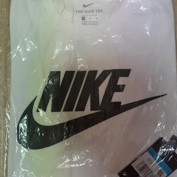 [BUNJANG] Nike Big Logo T-Shirt White M / 나이키 빅로고 반팔 화이트M