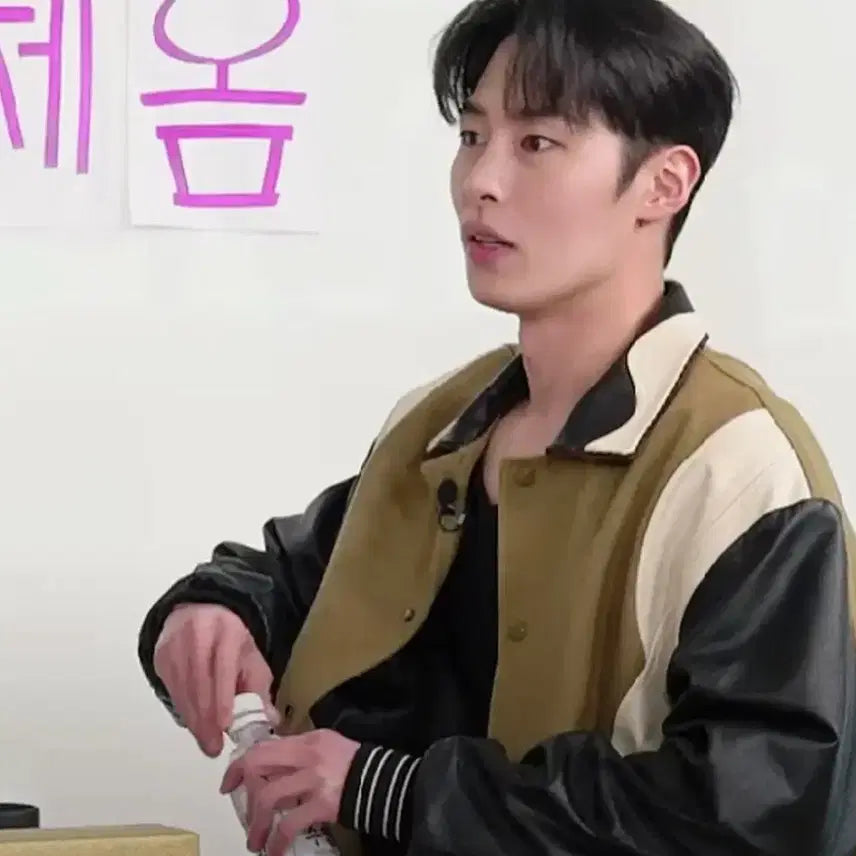 [BUNJANG] Andersson Bell Robin Leather Varsity Jacket Olive XL / 이재욱착용 앤더슨벨 레더 가죽 로빈 바시티 자켓 올리브 XL 봄버 블루종