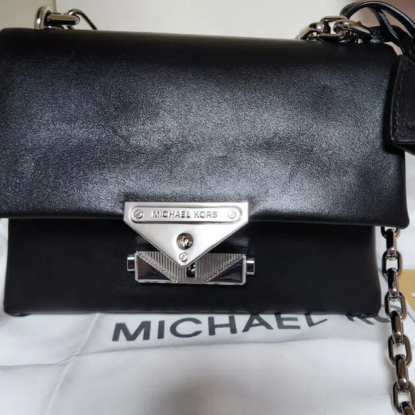 [BUNJANG] Michael Kors CC Bag Small Black / 마이클코어스 씨씨백_ 스몰 사이즈_(새상품)_ 택배포함 9만원