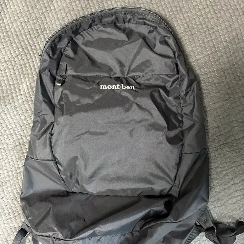 [BUNJANG] Montbell 20L Black Daypack / 몽벨 백팩 20L 블랙 데이팩