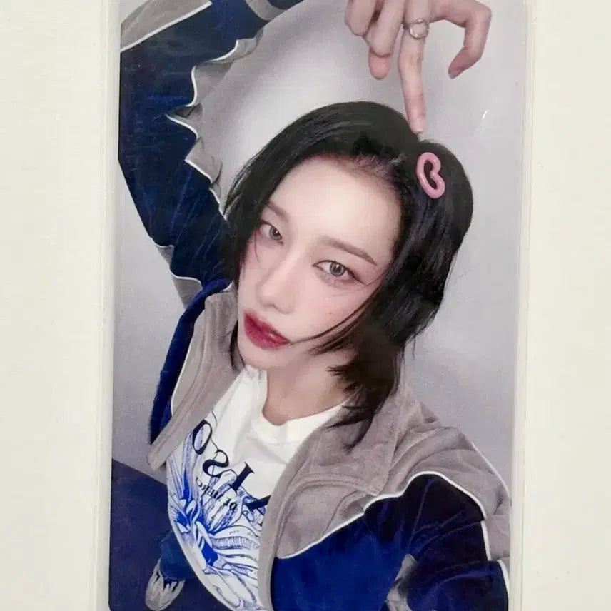 [BUNJANG] XLOV Rui Lucky Draw Photocard / Rui 루이 XLOV 엑스러브 미공포 포카