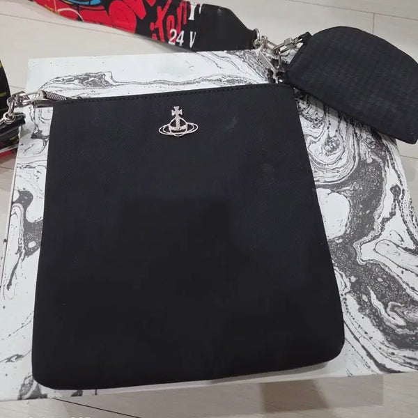 [BUNJANG] Vivienne Westwood Shoulder Bag / 비비안웨스트우드 숄더백