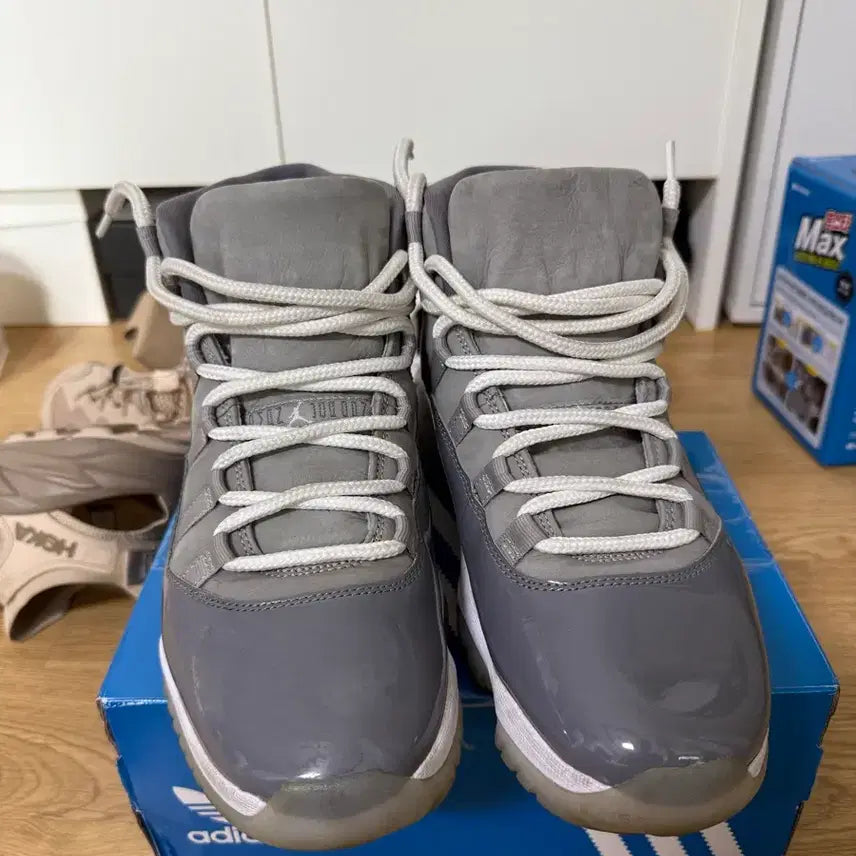 [BUNJANG] Air Jordan 11 Retro Cool Grey Sneakers / 에어조던 11 레트로 쿨 그레이