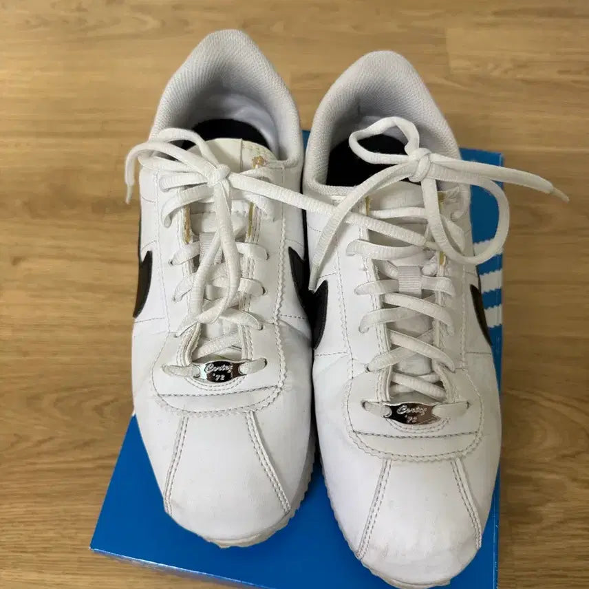 [BUNJANG] Nike Cortez White Sneakers / 나이키 코르테즈 흰색 운동화
