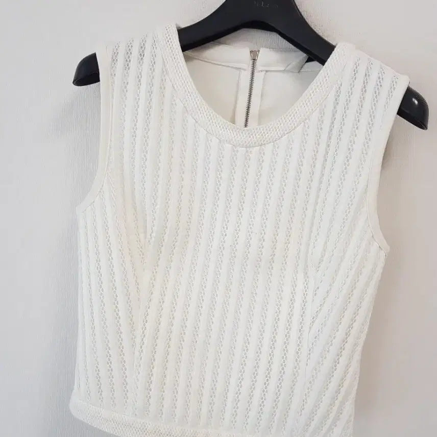 [BUNJANG] DUEL Genuine Women's Spandex Sleeveless Top Size 55 / 듀엘 정품 여성 스판민소매