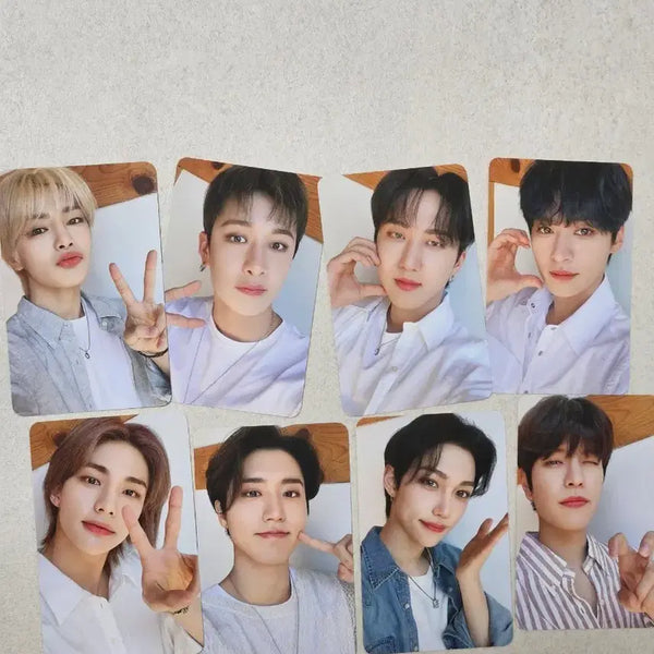 [BUNJANG] Stray Kids Nacific Photocard 8 Types Set Beige / 스트레이키즈 네시픽 포토카드 8종세트 베이지