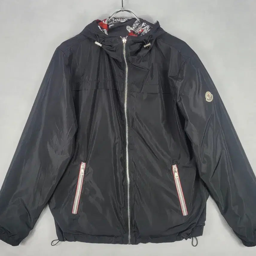 [BUNJANG] Moncler Windbreaker Black / 몽클레어 바람막이