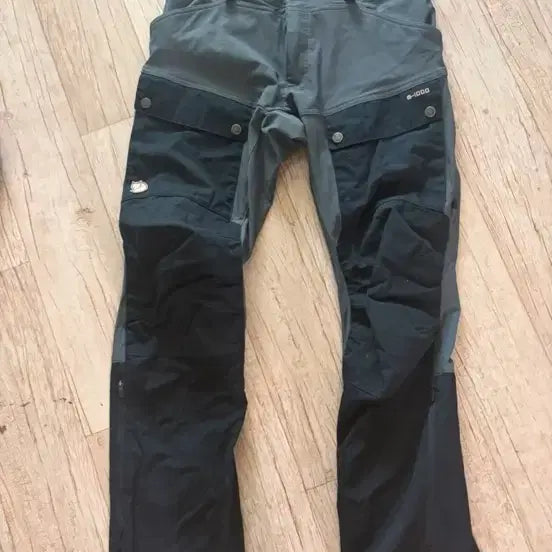 [BUNJANG] Fjällräven Cap Pants Men's EU44 (30-31) / 피엘라벤 캡 팬츠 EU44 30-31