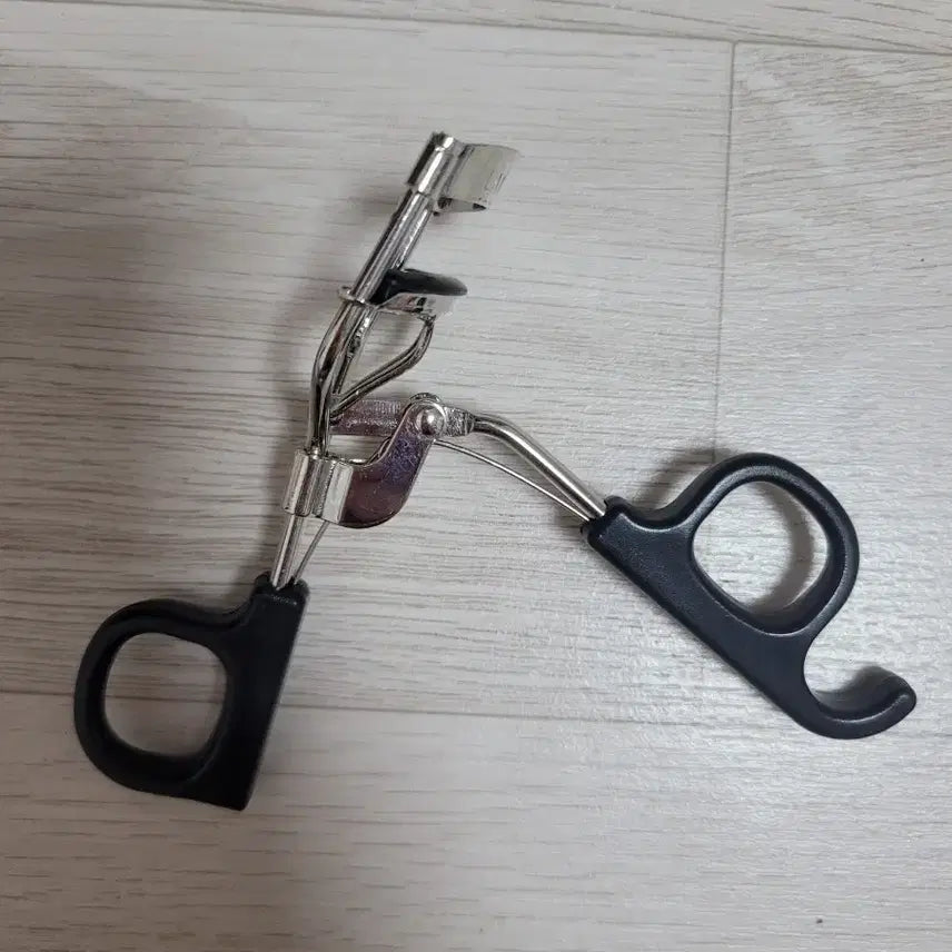 [BUNJANG] Laneige Curler / 라네즈 뷰러