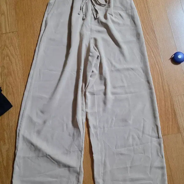 [BUNJANG] Code:z Combine Wide Pants Beige FREE / 코데즈컴바인 와이드 팬츠 FREE