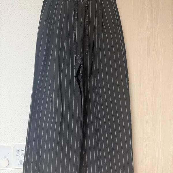 [BUNJANG] Striped Wide Pants / 스트라이프 와이드 팬츠