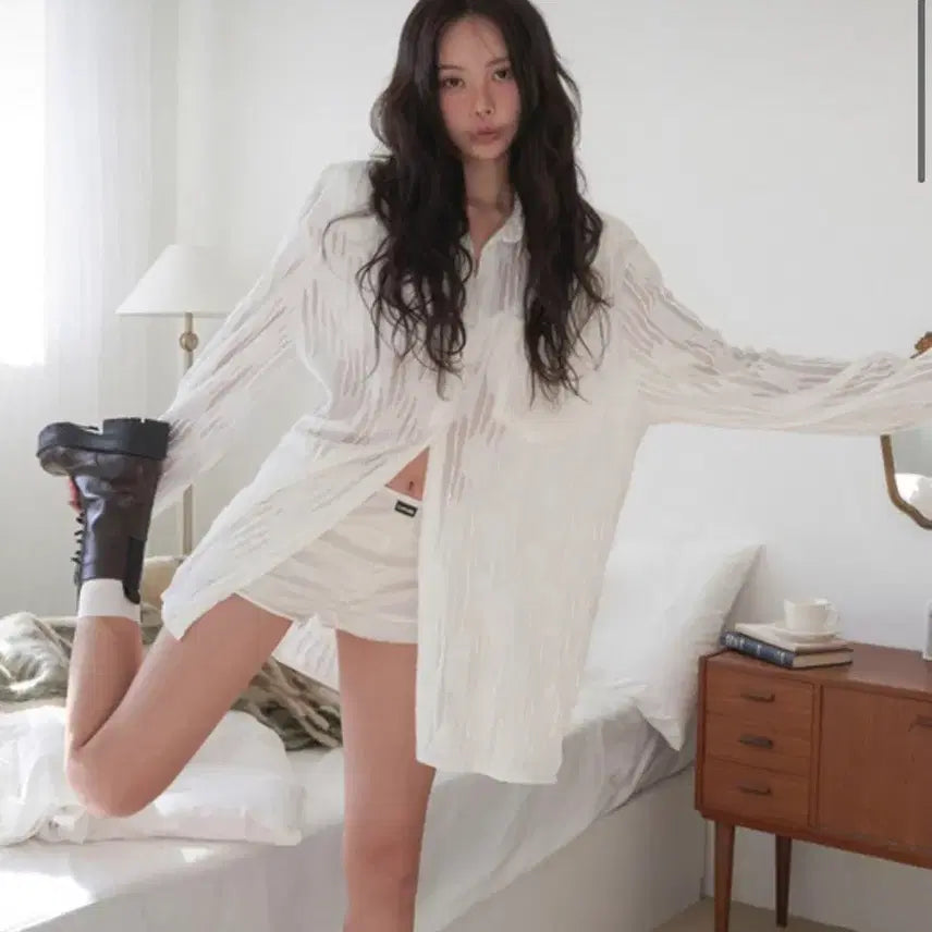 [BUNJANG] Langer Wave Point Blouse / 랑거 웨이브 포인트 블라우스