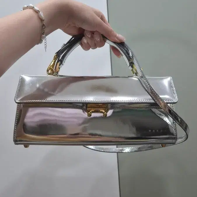[BUNJANG] Marni Trunk Bag Tote Crossbody Silver / 마르니 트렁크백 토트 크로스 실버