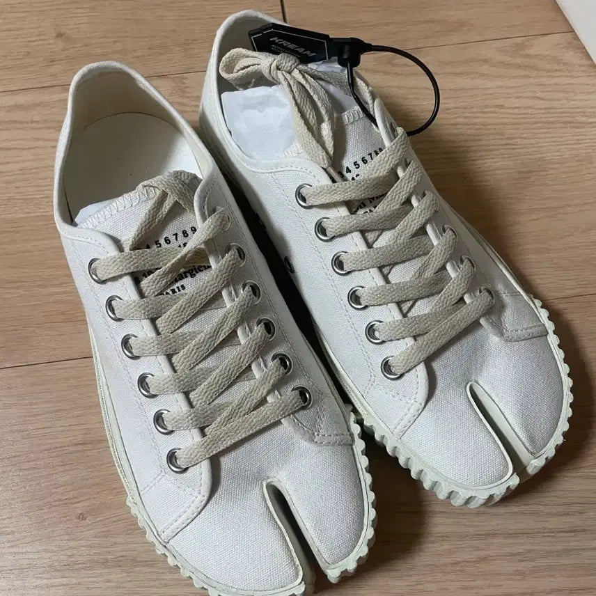 [BUNJANG] Maison Margiela Tabi Sneakers White / 메종마르지엘라 타비신발 팝니다