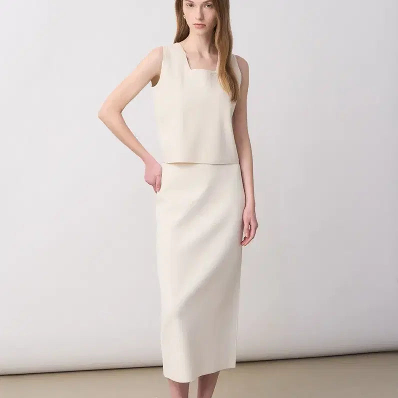 [BUNJANG] TheCashmere Banding Slit Knit Skirt / 더캐시미어 밴딩 슬릿 니트 스커트 새상품