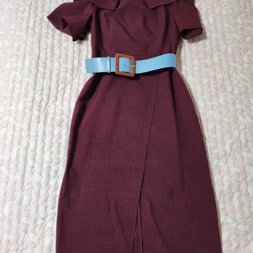 [BUNJANG] Moje Spen 55 Burgundy Open Shoulder Belt Dress / (새상품/무료배송) 모조에스핀 55사이즈  버건디 오픈숄더 벨트 원피스