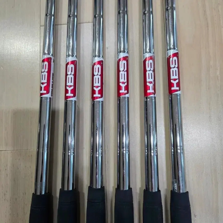 [BUNJANG] KBS TOUR LITE Iron Shafts (3-8 Iron, X-Stiff Flex) / KBS TOUR LITE 6아이언(3~8)샤프트 판매 / X강도