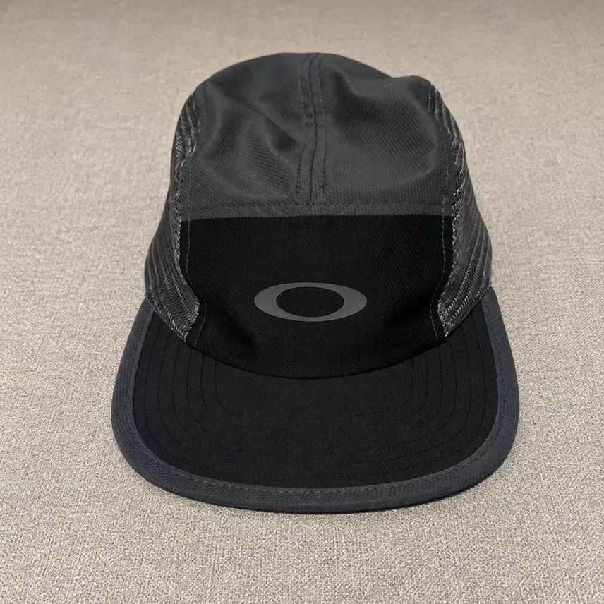 [BUNJANG] Oakley Latitude Blackout ArcCap / 오클리 래티튜드 아크캡 블랙아웃