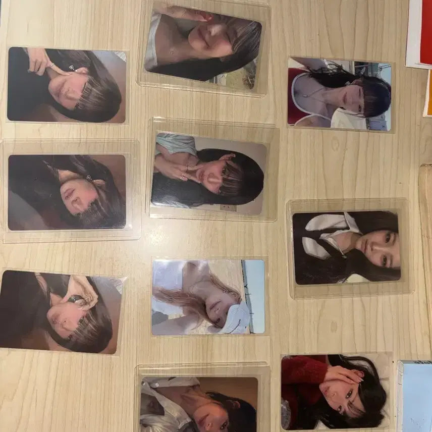 [BUNJANG] fromis_9 Lee Chaeyoung & Baek Jiheon Photocard Set / 프로미스나인 이채영,백지헌 포카 팝니다