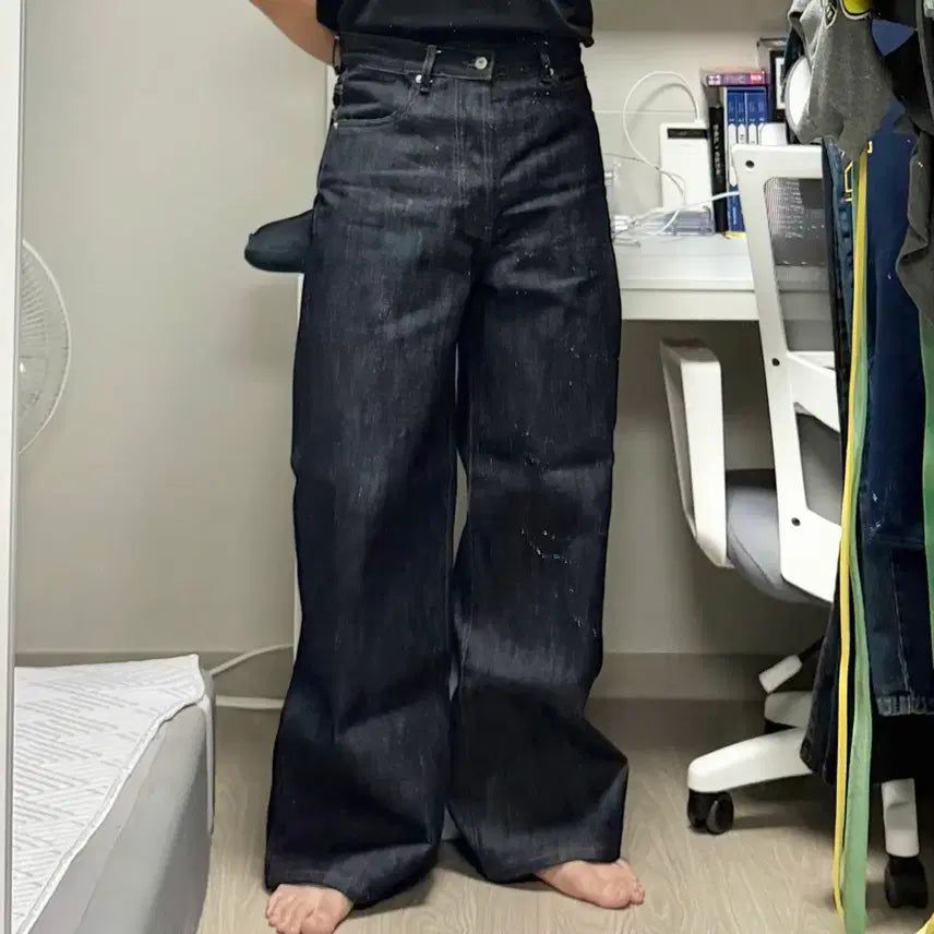 [BUNJANG] Indigo Wide Raw Denim Jeans / [L] 핀터 감성 생지 인디고 와이드 데님