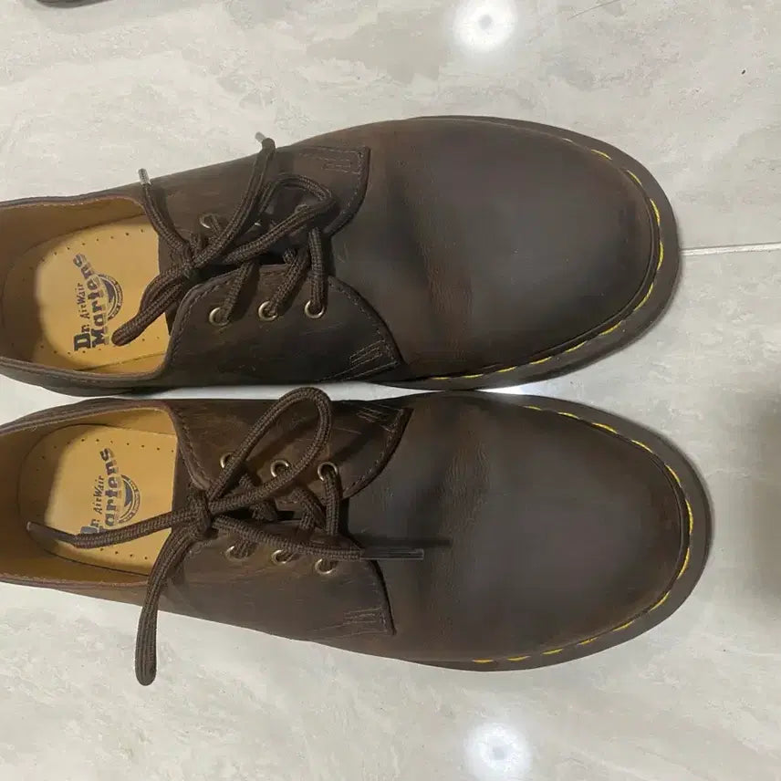 [BUNJANG] Dr. Martens 1461 Crazy Horse Leather Shoes / 닥터마틴 1461 크레이지호스 260