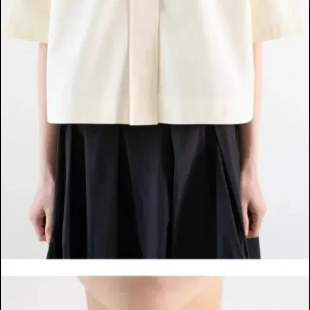 [BUNJANG] Eunoia Poplin Cropped Short Sleeve Shirt (Light Yellow) / 유노이아 포플린 크롭 반팔 셔츠 (라이트옐로우)