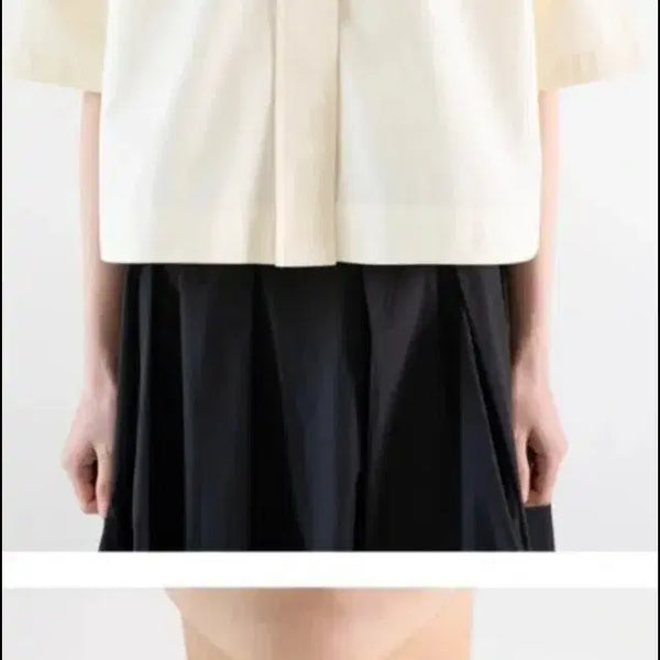 [BUNJANG] Eunoia Poplin Cropped Short Sleeve Shirt (Light Yellow) / 유노이아 포플린 크롭 반팔 셔츠 (라이트옐로우)