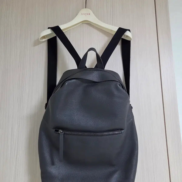 [BUNJANG] Mandarina Duck Genuine Leather Backpack / 만다리나덕 정품 가죽 백팩