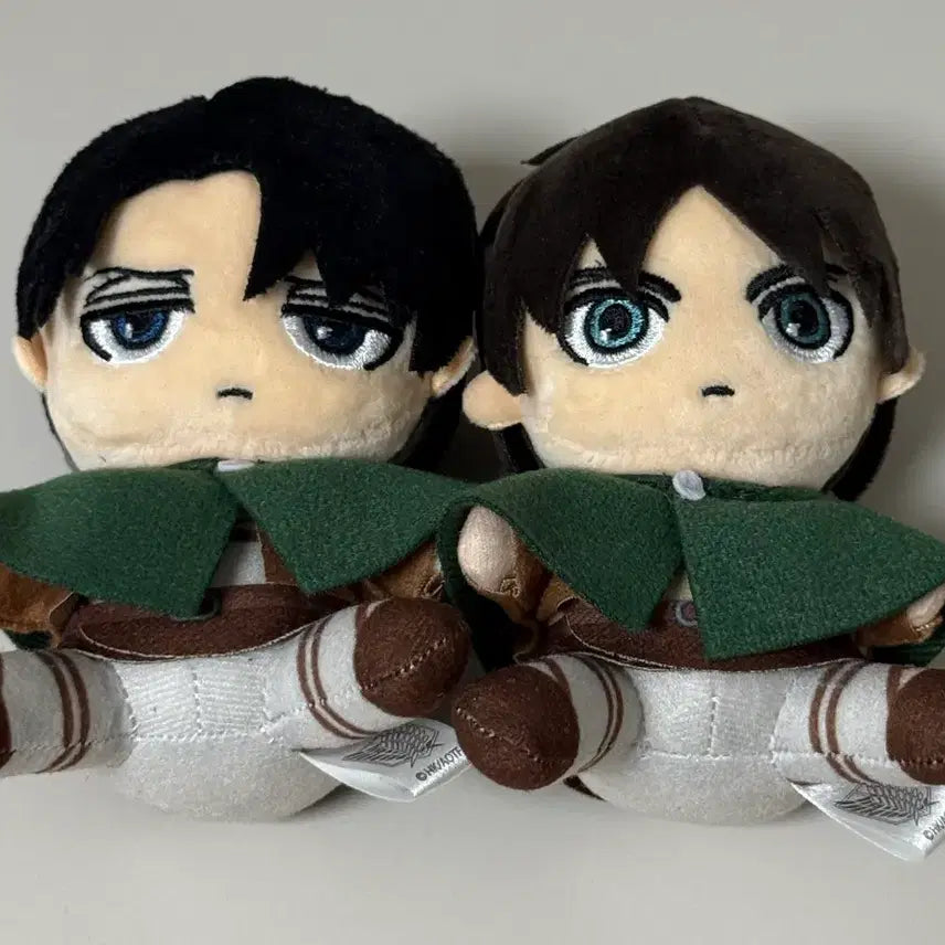 [BUNJANG] Attack on Titan Levi & Eren Plush Doll Bundle / 진격의거인 리바이 에렌 인형 일괄