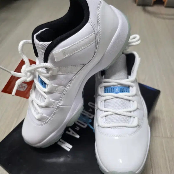 [BUNJANG] Nike Air Jordan 11 Retro Low Size 260 / 나이키 에어 조던 11 레트로 로우 260