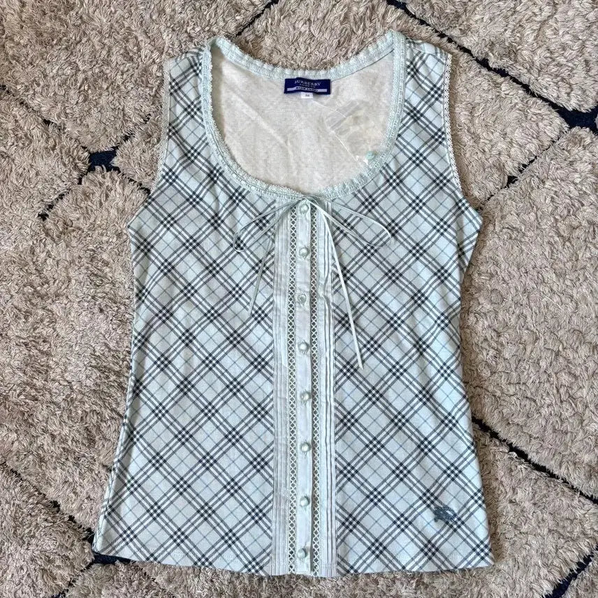[BUNJANG] Burberry Blue Label Light Blue Ribbon Sleeveless Top / 대대장 희귀템) 버버리블루라벨 소라색 리본 나시
