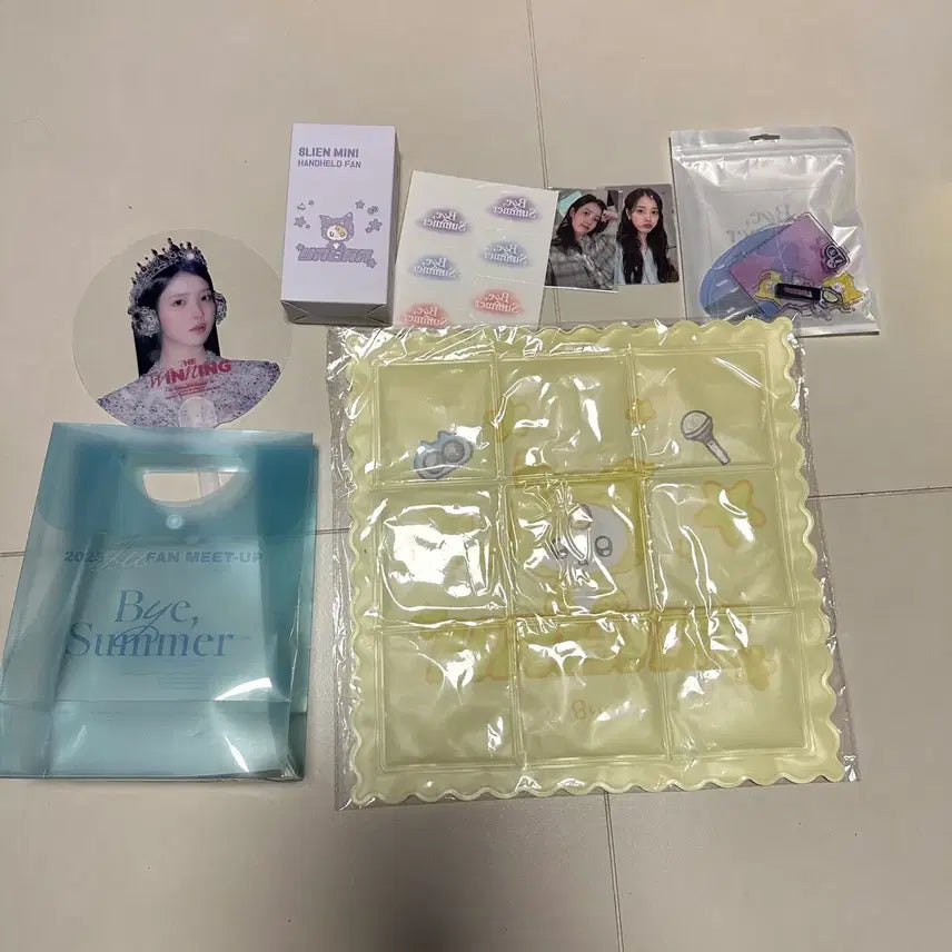 [BUNJANG] IU 2025 Fan Meeting 'Bye, Summer' Admission Gift Set / 2025 아이유 바이썸머 입장 기프트