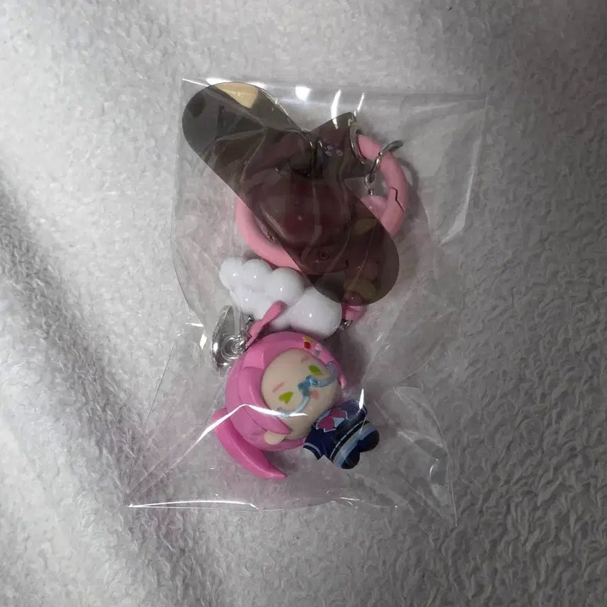 [BUNJANG] Alien Stage A-Stage Mijischool Student Rice Grain Figure Keychain Goods / 에일리언스테이지 에이스테 미지 스쿨스테 학생 쌀알 피규어 키링 굿즈