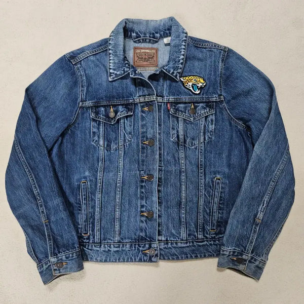 [BUNJANG] Levi's Jacksonville Jaguars NFL Trucker Denim Jacket / 리바이스 NFL 잭슨빌 재규어 트러커 데님 자켓 급처
