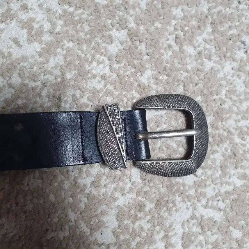 [BUNJANG] ZYMEX Vintage Western Lace-Up Leather Belt (Black, 90cm) / [이탈리아 가죽] 빈티지 웨스턴 레이스업 가죽 벨트 (블랙 / 90cm/폭:3.2cm)