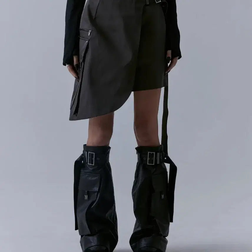 [BUNJANG] Triming Bird Cargo Layered Mini Skirt Charcoal / 트리밍버드 카고 레이어드 미니 스커트 차콜