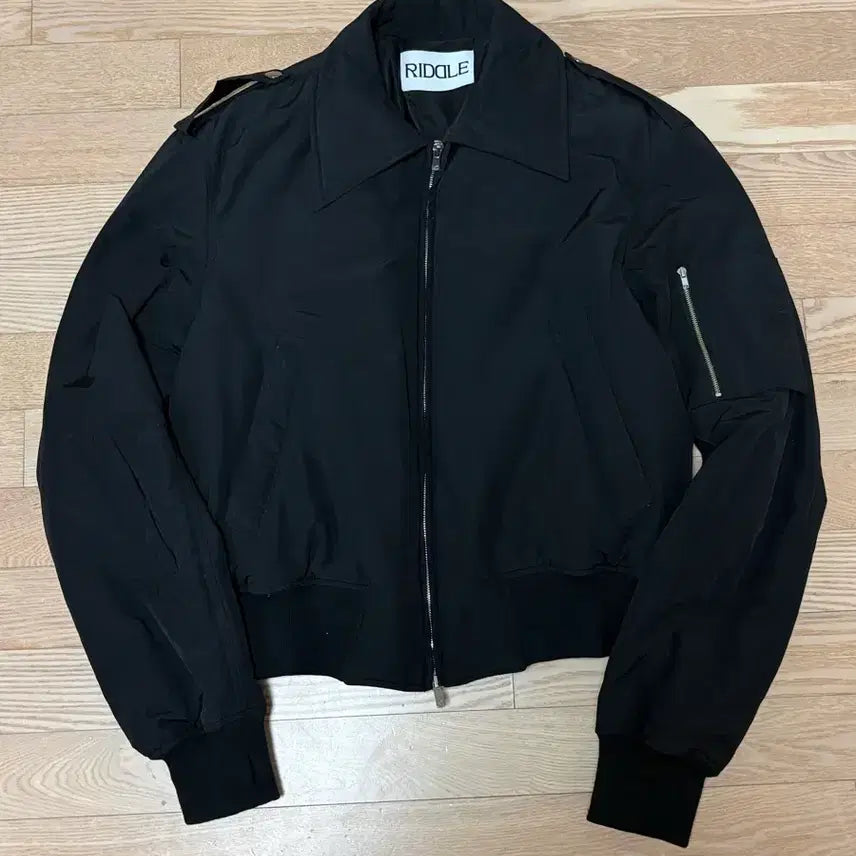 [BUNJANG] Riddle Bomber Jacket / 리들 봄버 (2)