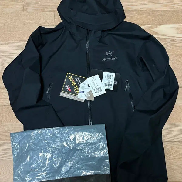 [BUNJANG] Arc'teryx Beta Jacket (L) / 아크테릭스 베타 (L)