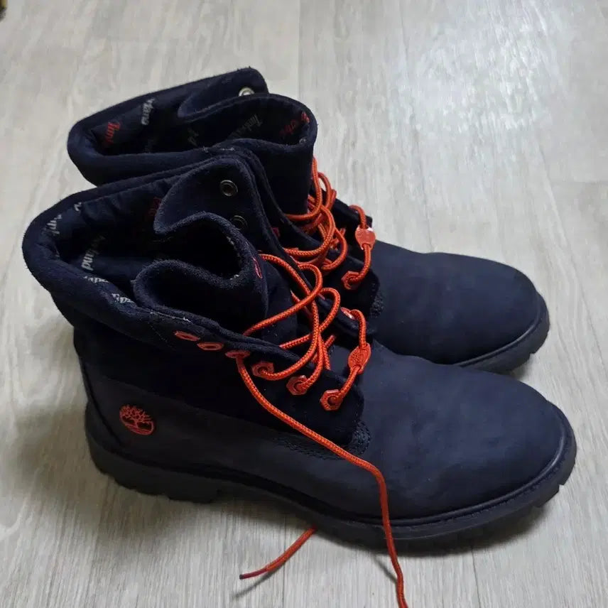 [BUNJANG] Timberland Women's Navy/Orange Two-Tone Rolltop Boots / 팀버랜드 여성 네이비/오렌지 투톤 롤탑부츠