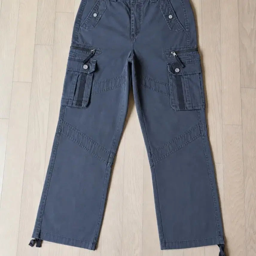 [BUNJANG] Dark Grey Cargo Pants - Size 30 / 카고바지 다크 그레이 30