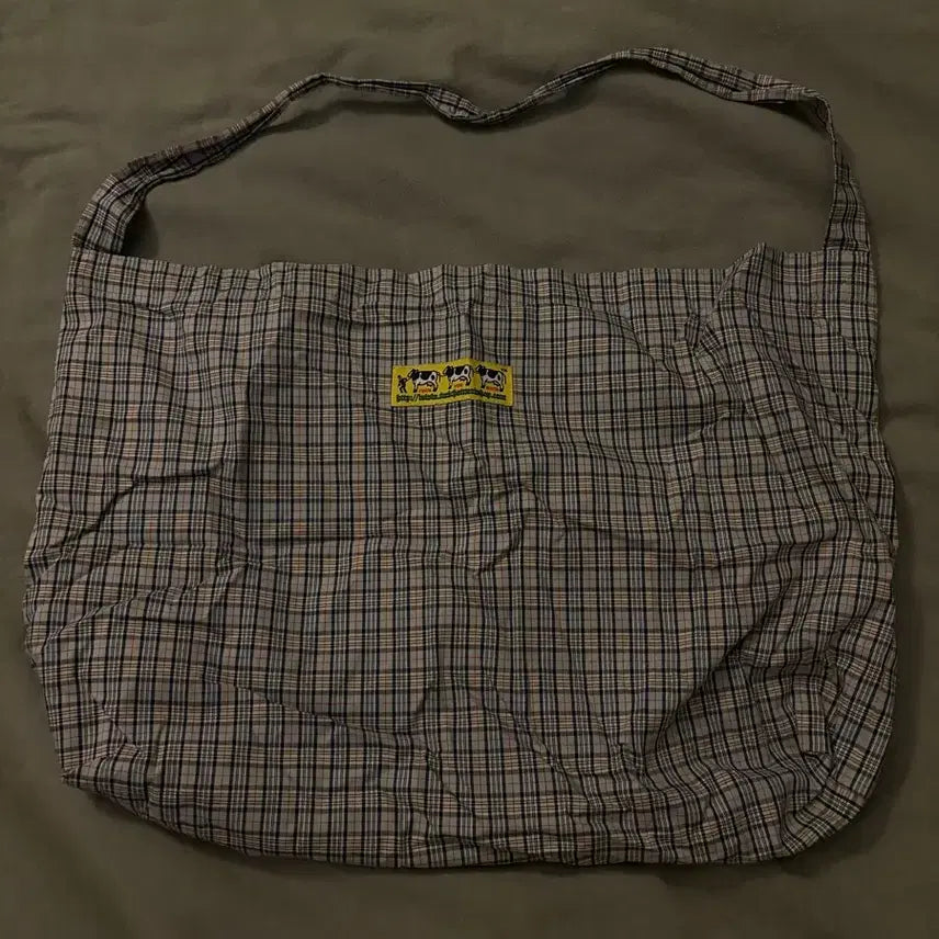 [BUNJANG] Faq That Nerd Shop Shoulder Bag / 퍽댓너드샵 숄더백