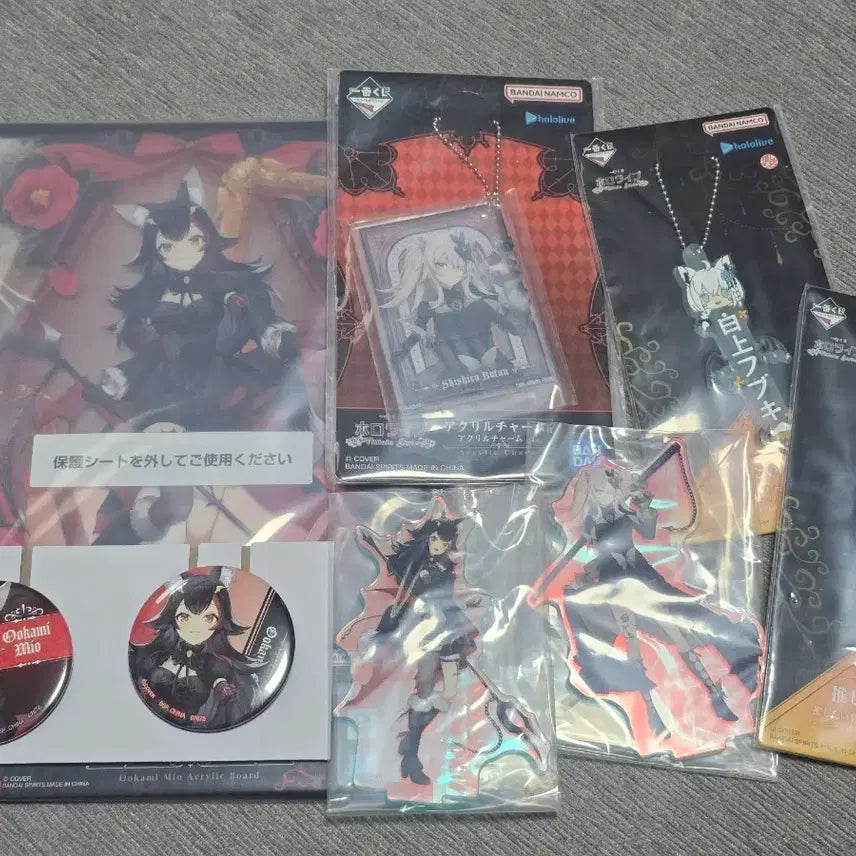 [BUNJANG] Hololive Ookami Mio Acrylic Board & Goods Set / 홀로라이브 오오카미 미오 아크릴 보드 및 굿즈 세트