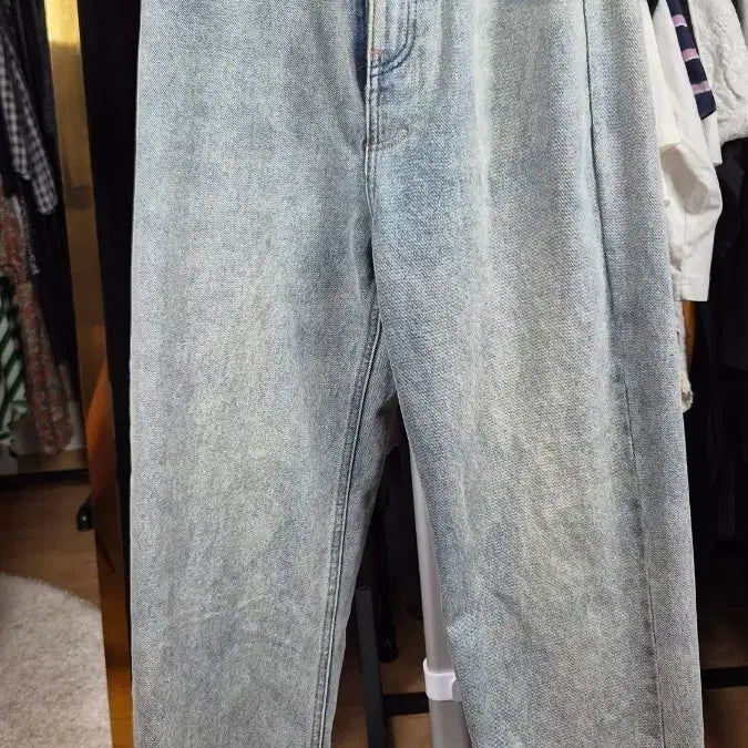 [BUNJANG] Saint Laurent Washed Wide Leg Denim Pants / 생로랑 디자인 연청 워싱 와이드 데님 팬츠