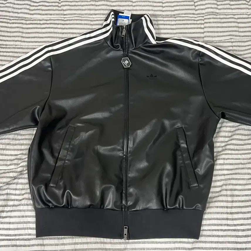 [BUNJANG] Adidas Fledder 3S Track Top Black / 아디다스 플레더 3S 트랙탑 블랙
