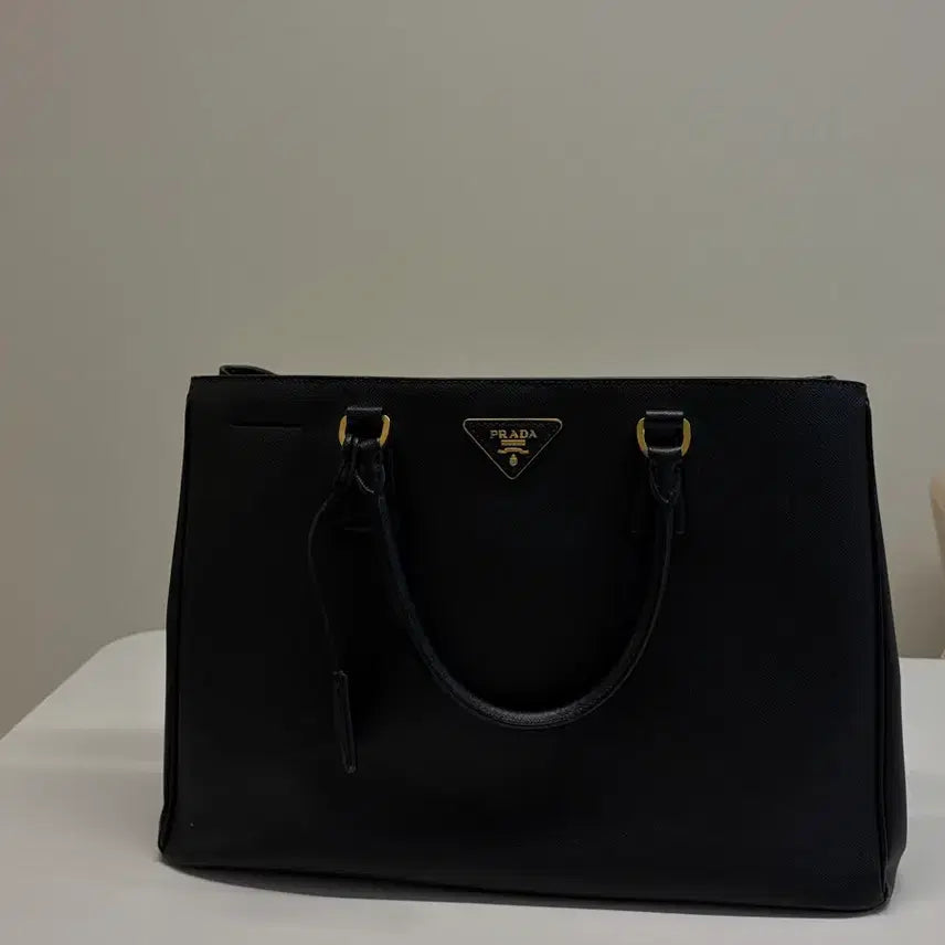 [BUNJANG] Prada Saffiano Tote Bag Black Large / 프라다 사피아노 토트백 블랙 라지