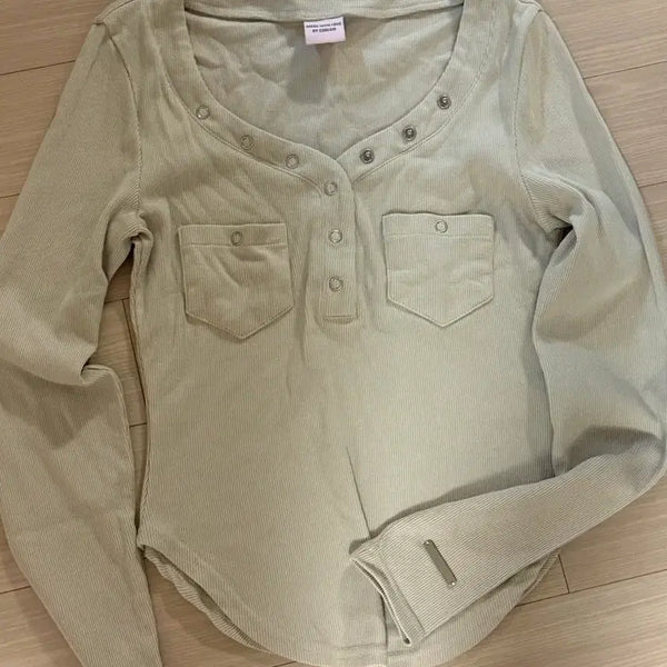 [BUNJANG] Coolsis Button Top Beige / coolsis 쿨시스 버튼탑 베이지
